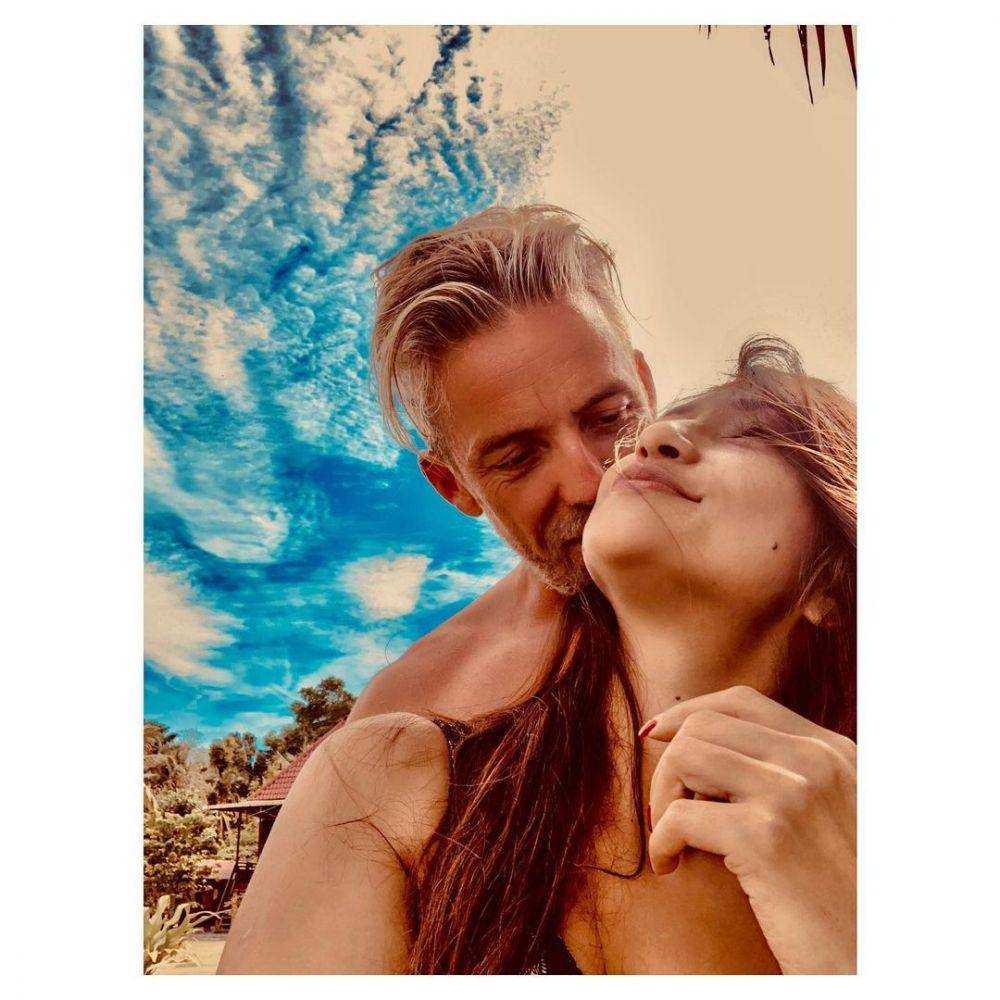 instagram.com/raazharita