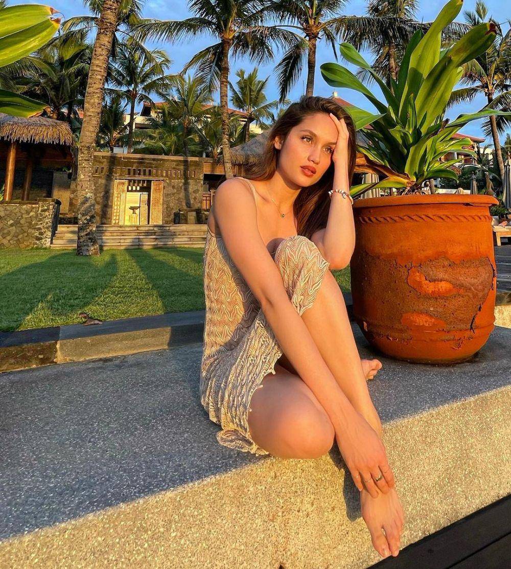 instagram.com/claurakiehl