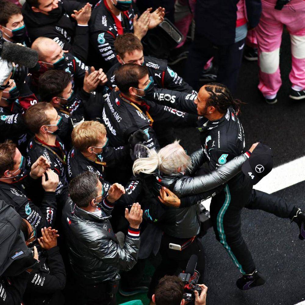 instagram.com/lewishamilton