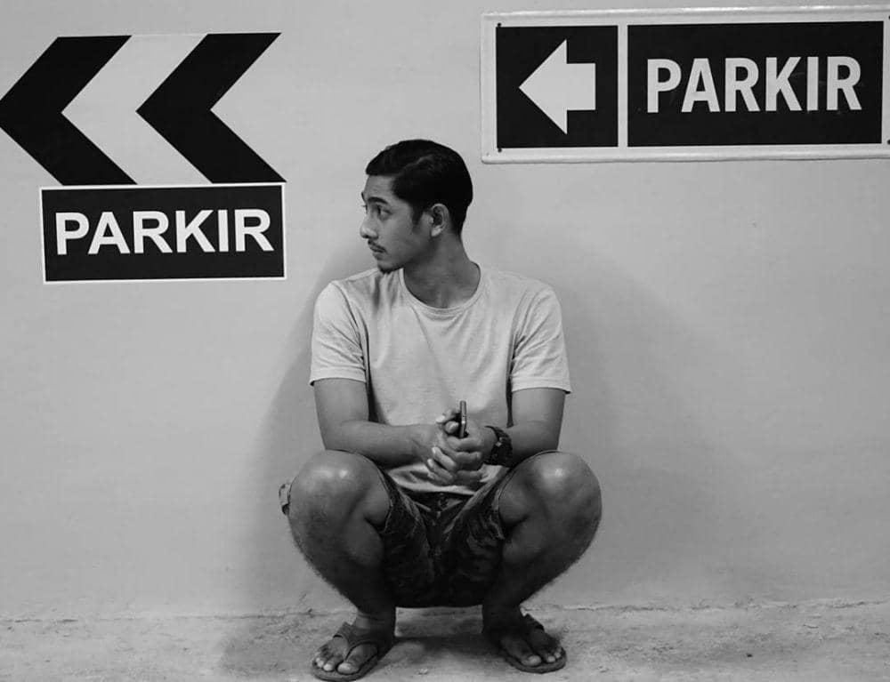 instagram.com/arya.saloka
