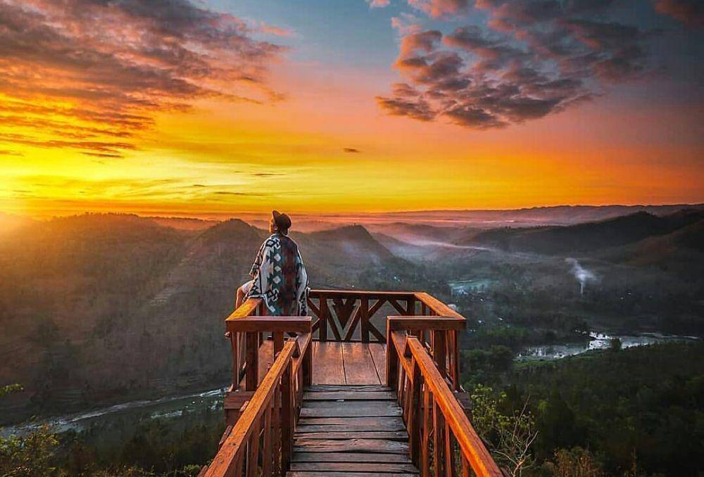 instagram.com/@jogja_event_tour
