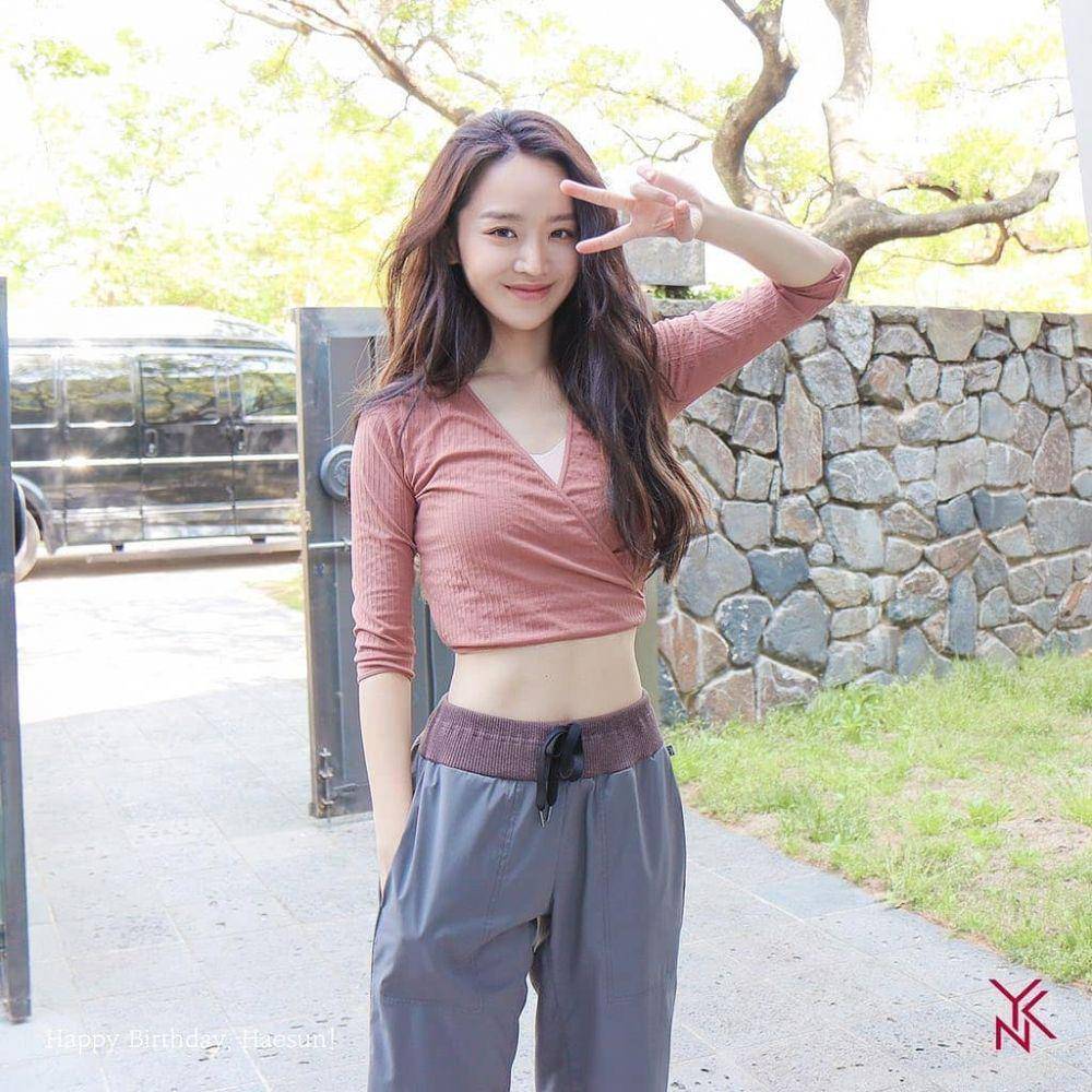 Instagram.com/loveshinhyesun