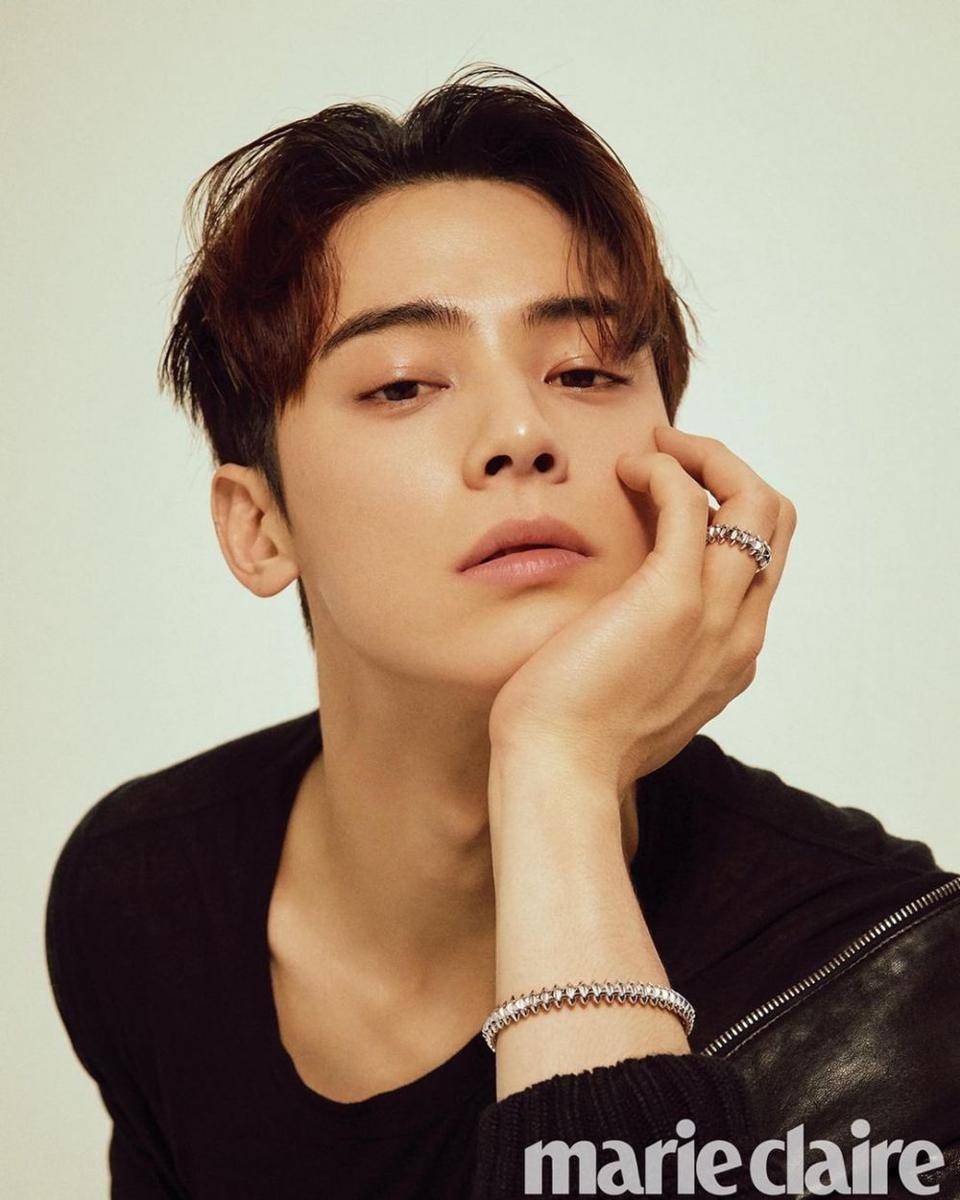 Instagram.com/eunwoo.o_c