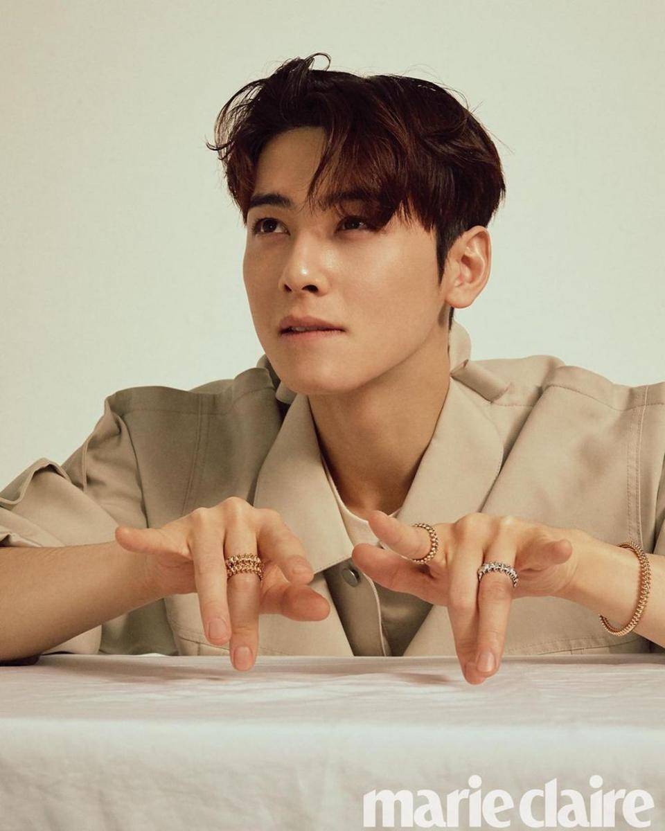Instagram.com/eunwoo.o_c