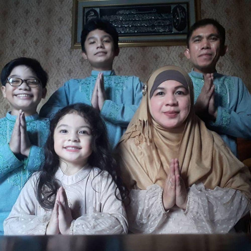 instagram.com/farashakila2015