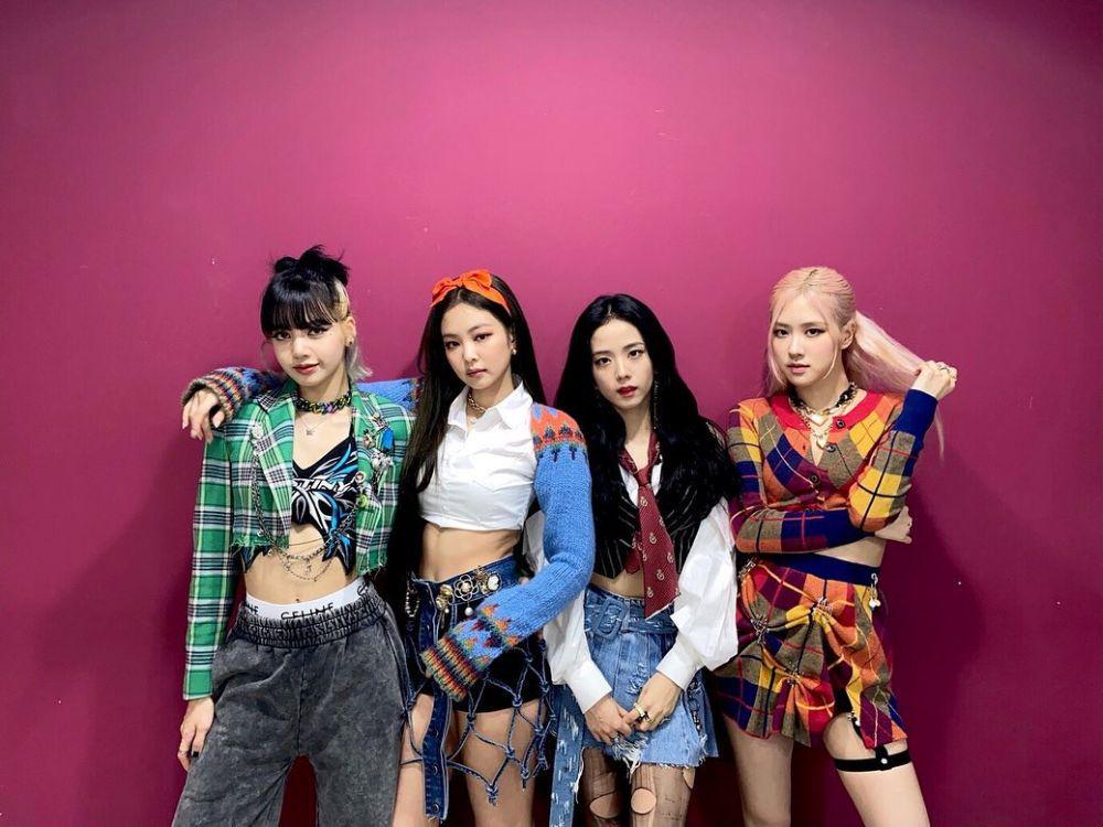 12 Inspirasi Airport Outfit ala Blackpink, Simpel dan Kekinian!