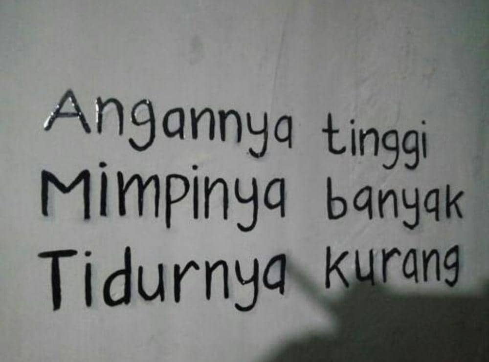 Twitter.com/curhatantembok