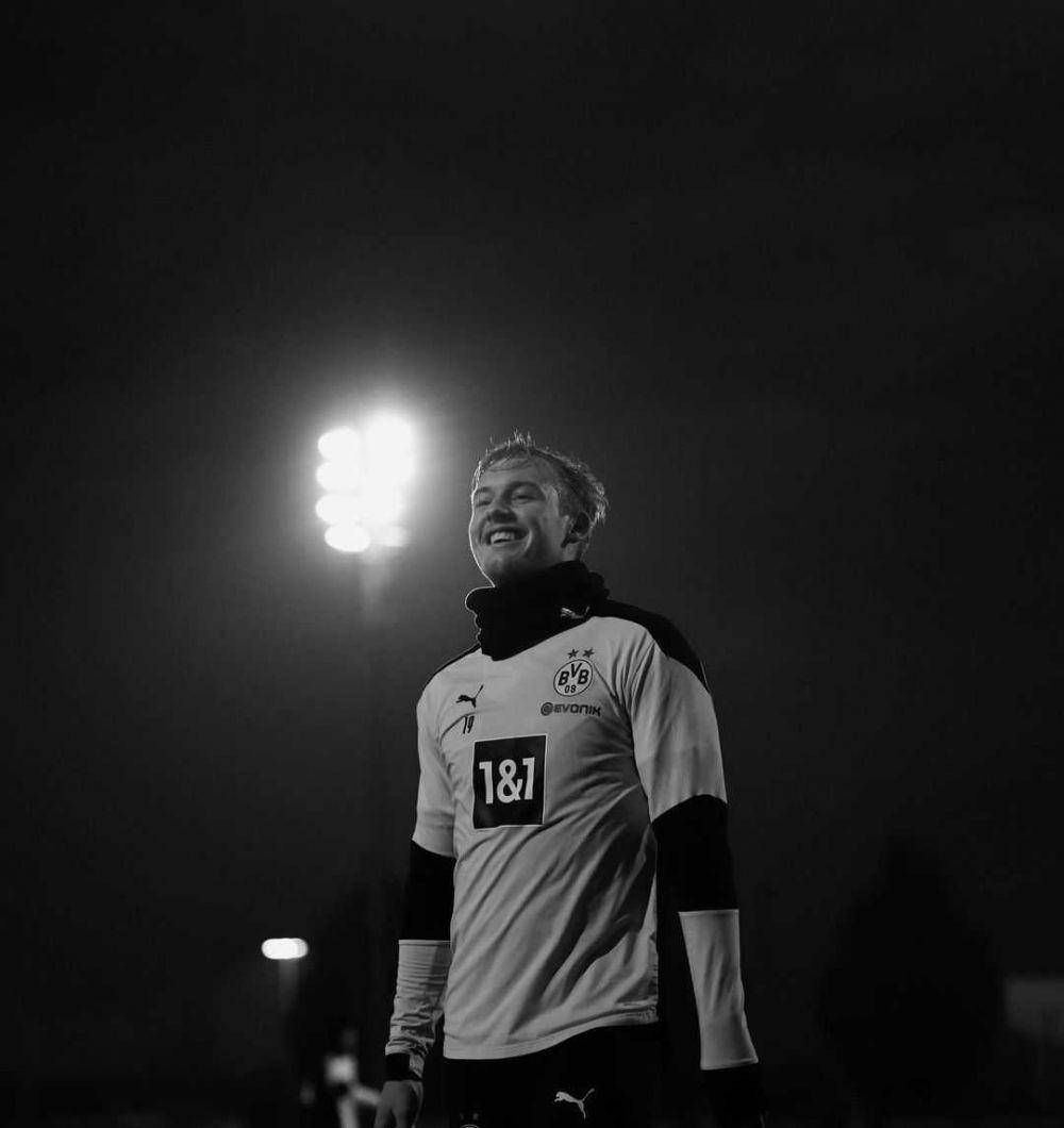 Instagram.com/julianbrandt