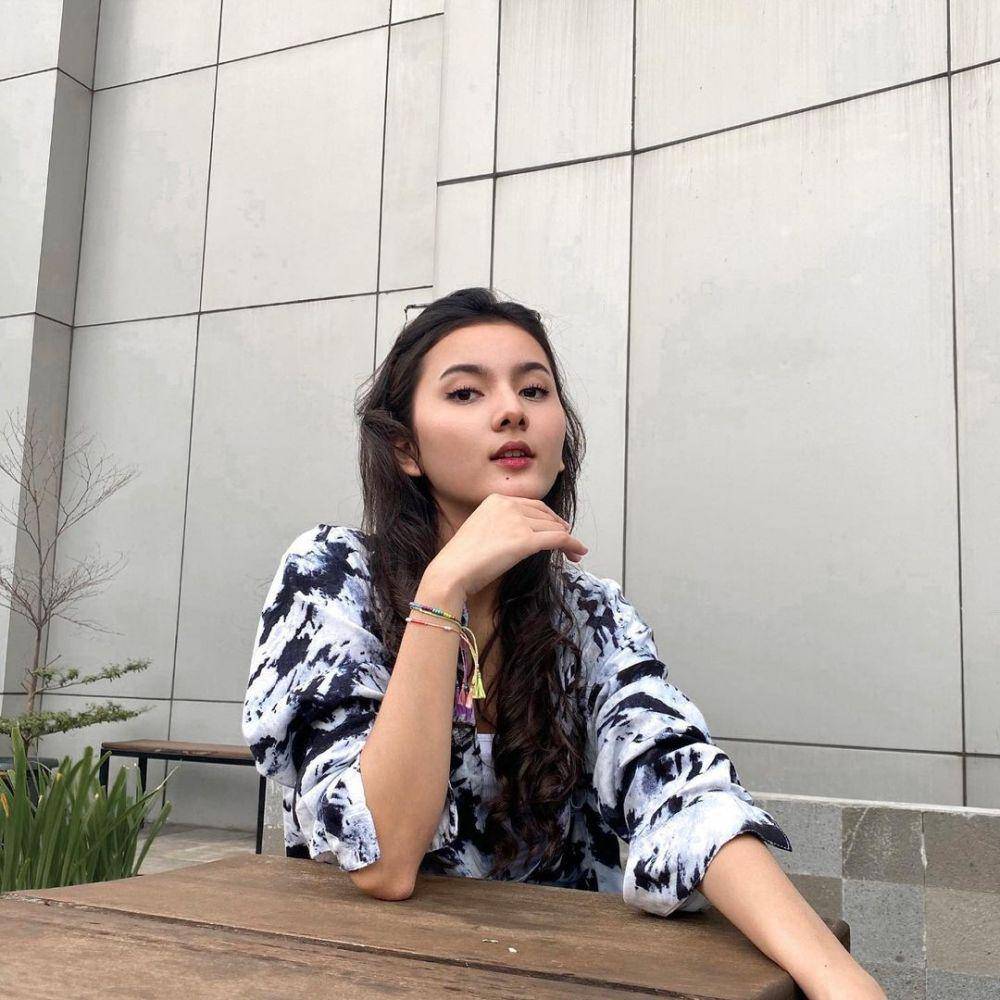 instagram.com/nabilazaviraa_