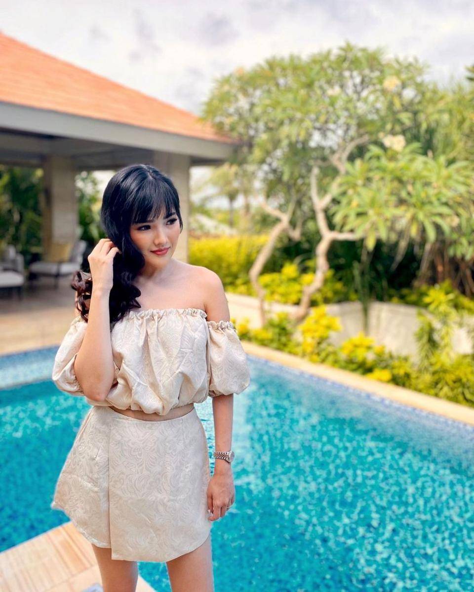 instagram.com/astridellena