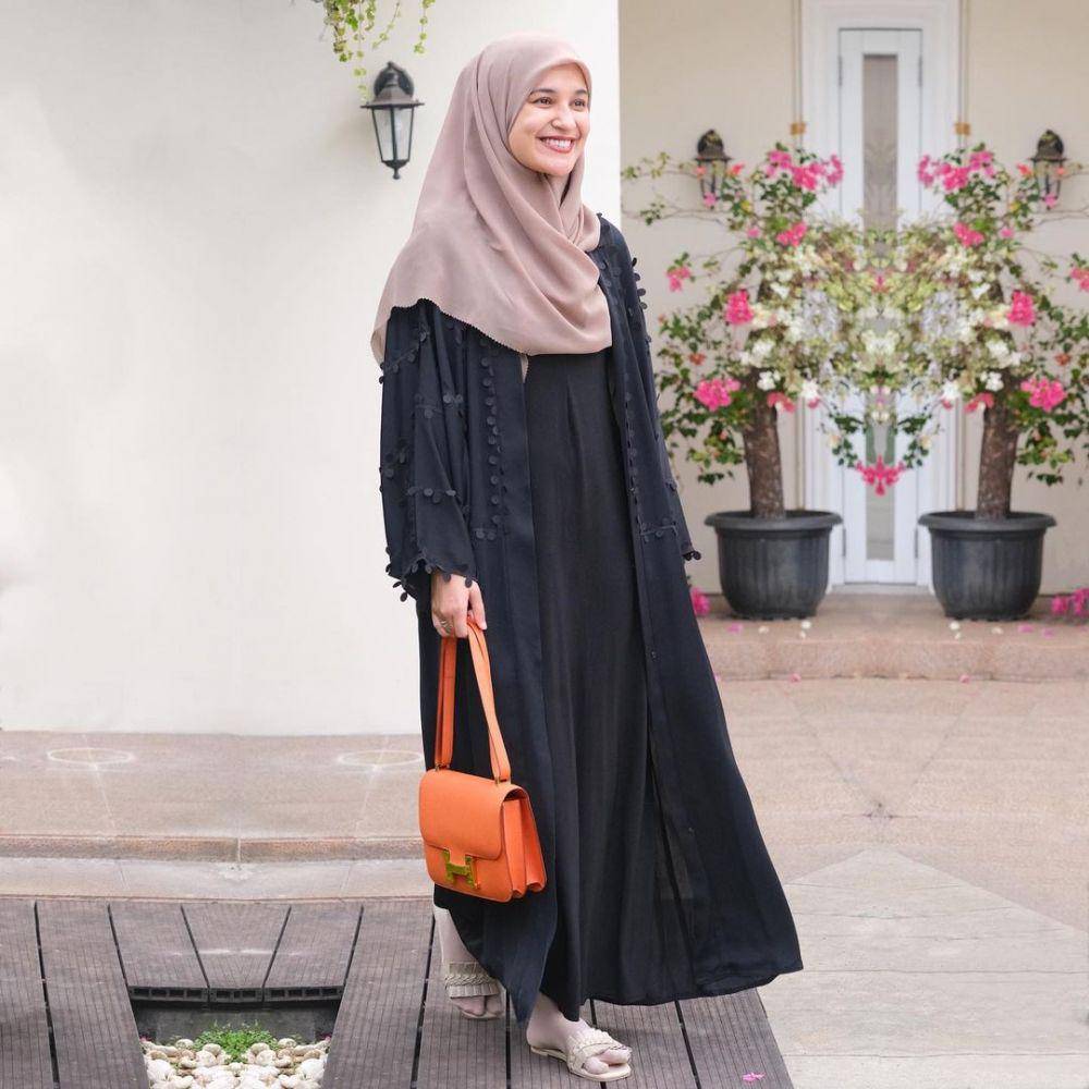 instagram.com/shireensungkar