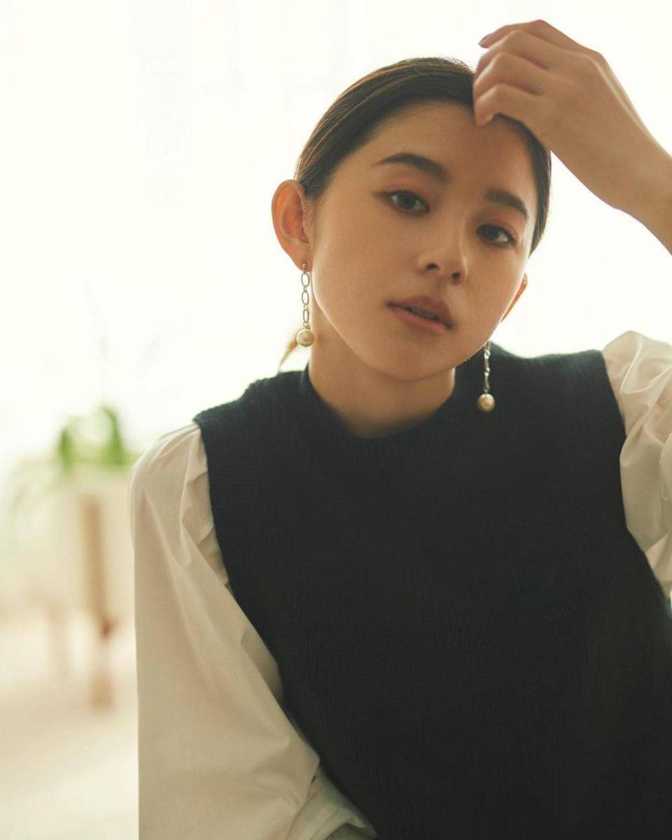 Instagram.com/asahina_aya