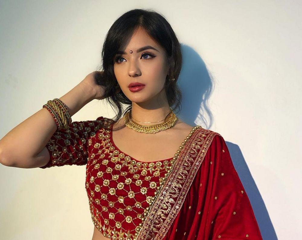 9 Pesona Jassita Gurung, Aktris dan Model Nepal yang Memesona Abis