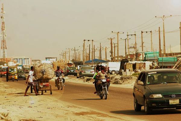 Suasana di sekitar salah satu wilayah yang berada di Nigeria. (Pixabay.com/ArtisticRealms)