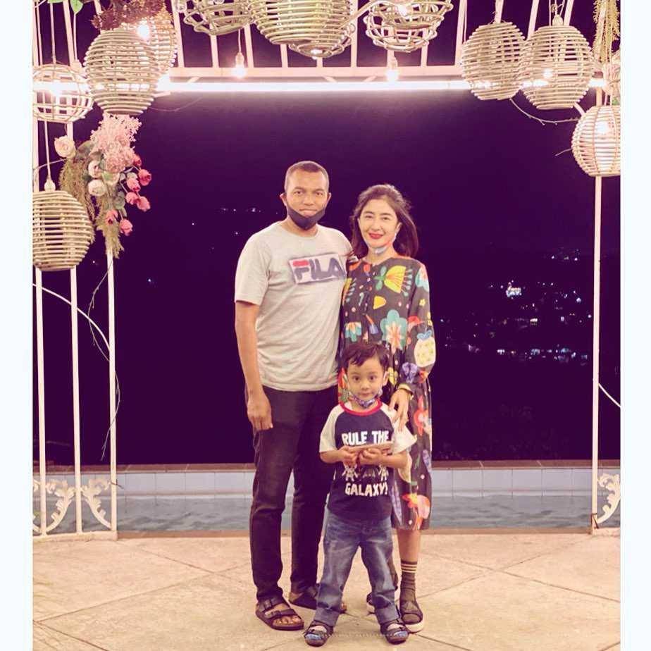 Instagram.com/uutpermatasari