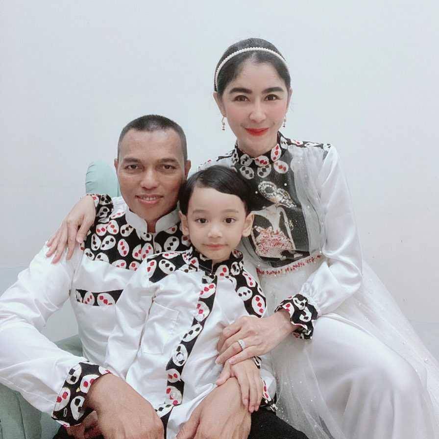Instagram.com/uutpermatasari