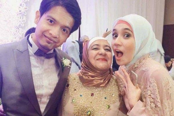 Instagram.com/dhiniaminarti