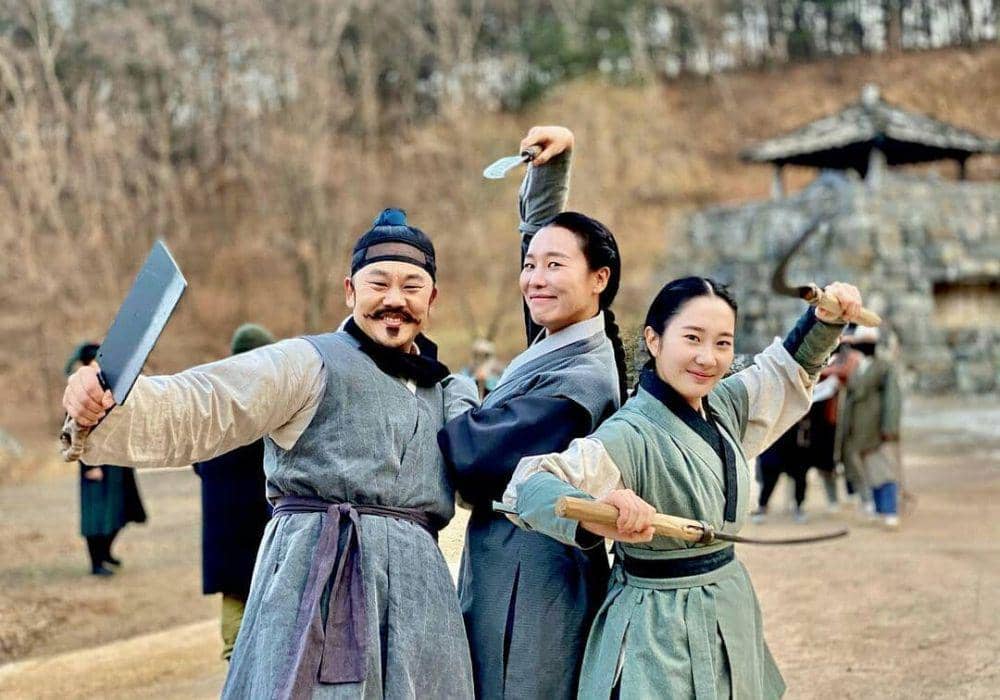 10 Pemeran Pendukung Drama Korea Mr. Queen yang Mencuri Perhatian