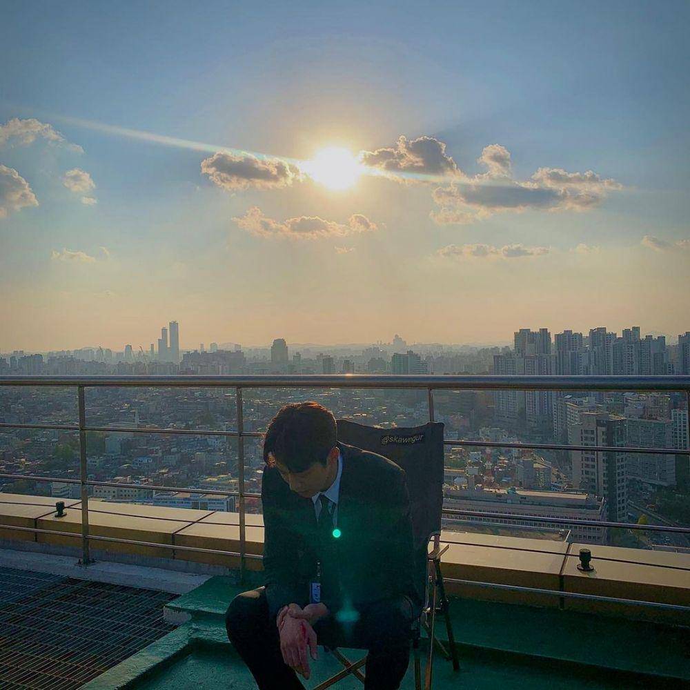 instagram.com/skawngur