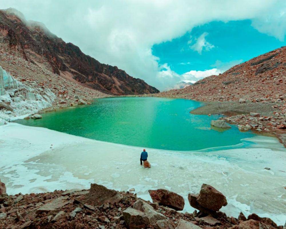 Laguna Glaciar di Bolivia. instagram.com/mayckmas/