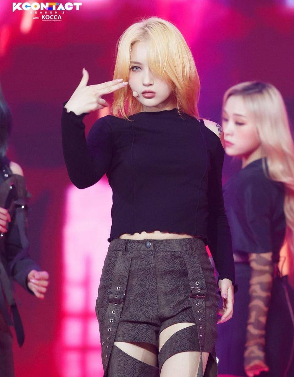twitter.com/KCON_Global