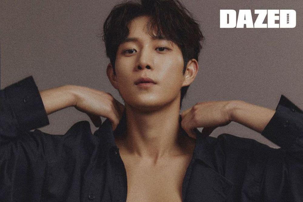 Bikin Meleleh, 10 Potret Maskulin Kim Young Dae yang Tengah Naik Daun