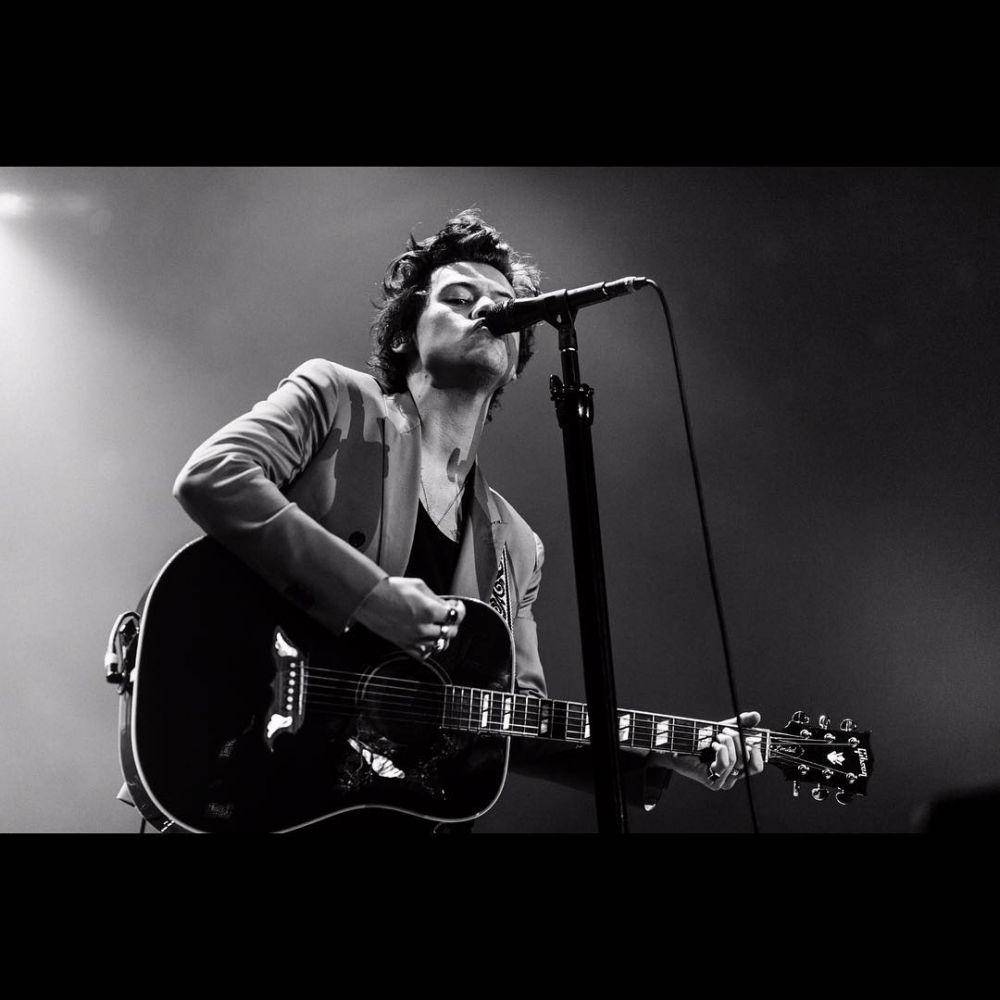 instagram.com/harrystyles