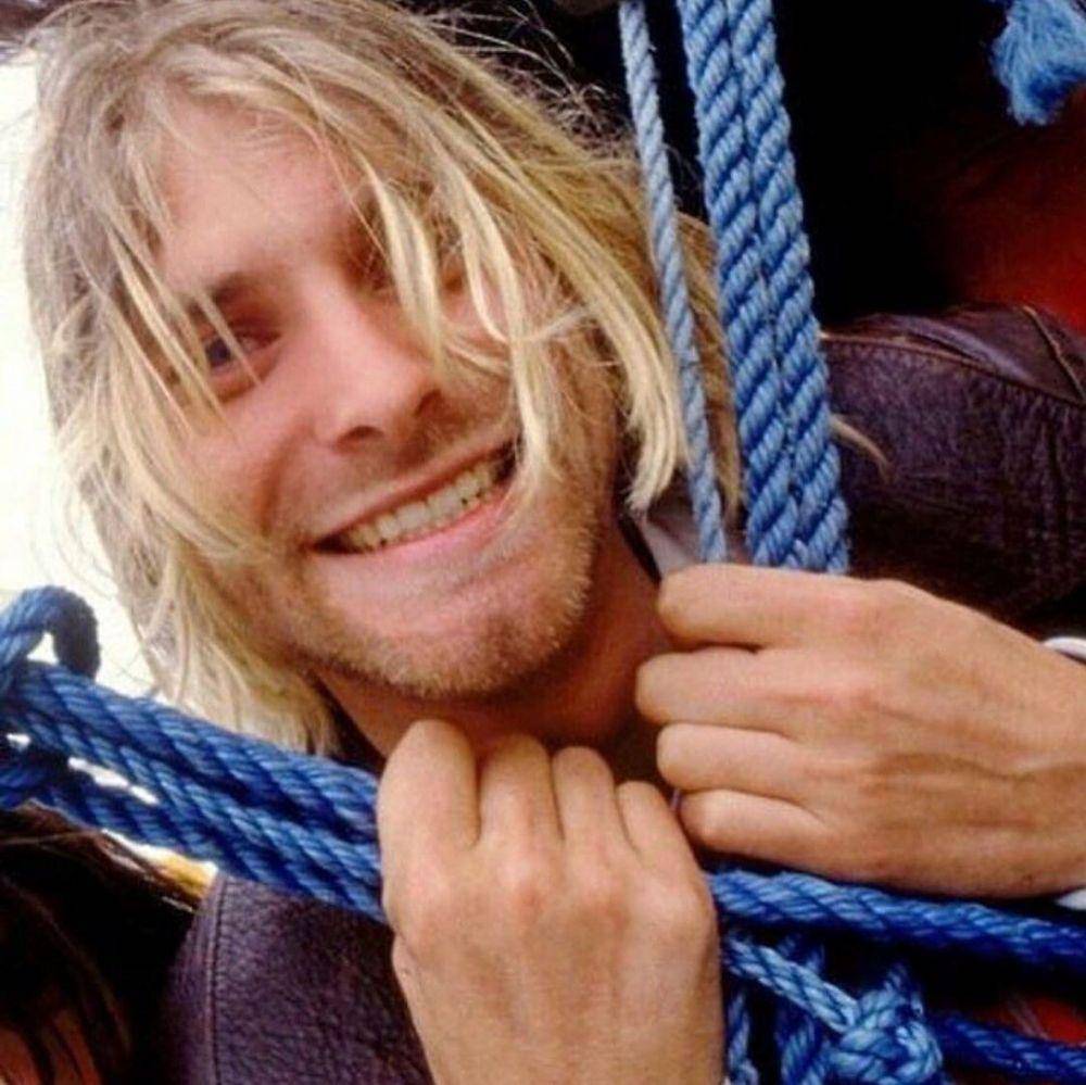 instagram.com/smells.like.kurt.cobainn