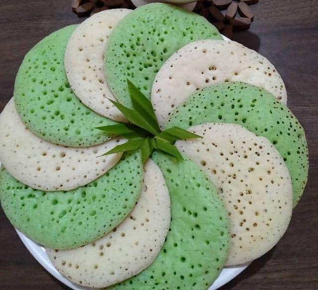 Adonan kue serabi yang siap dimasak