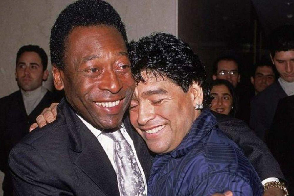 Viral Video Maradona dan Pele Adu Sundulan, Mengharukan