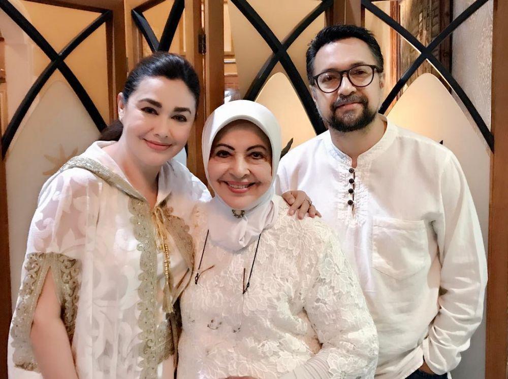 10 Potret Mieke Wijaya Sebelum Meninggal dengan Nia Zulkarnaen