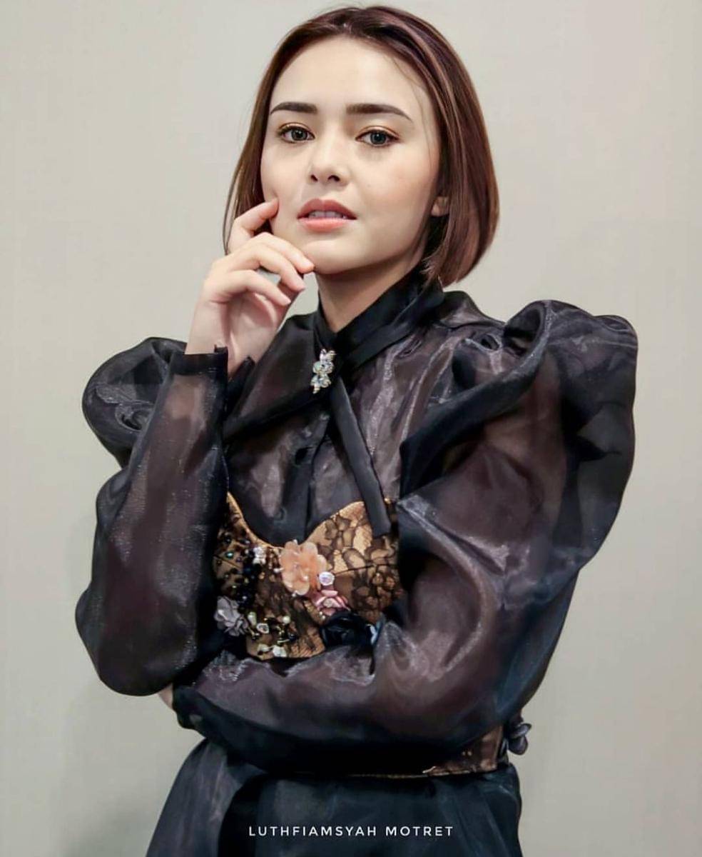 Instagram.com/amandamanopoo12