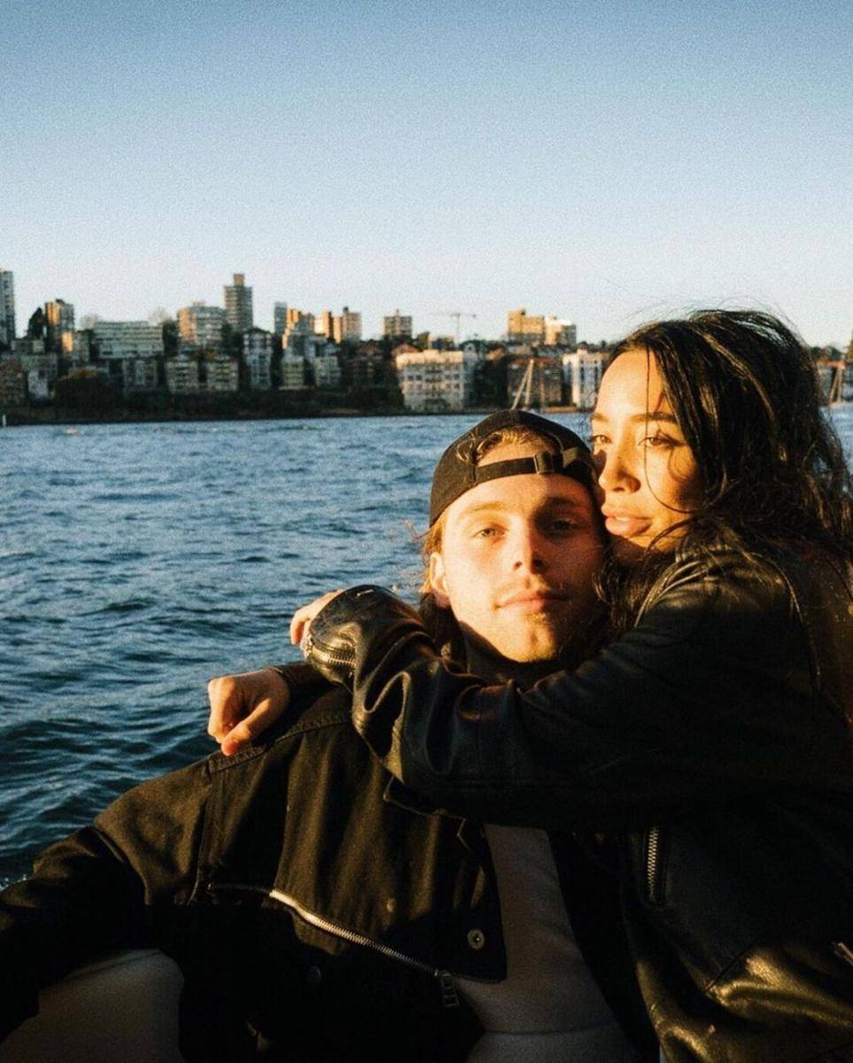 instagram.com/sierradeaton