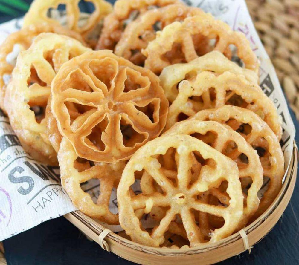 6 Resep Kembang Goyang yang Manis dan Gurih, Renyahnya Tahan Lama!