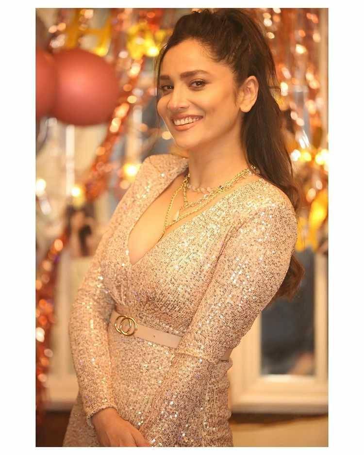 instagram.com/lokhandeankita
