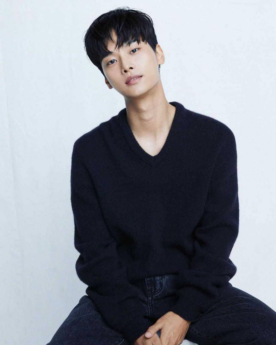 Instagram.com/achahakyeon
