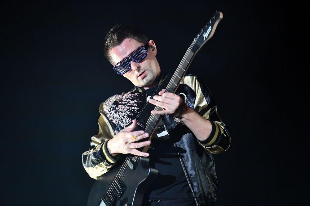 7 Lagu Keren yang Terinspirasi dari Buku Terkenal, Ada Favoritmu?