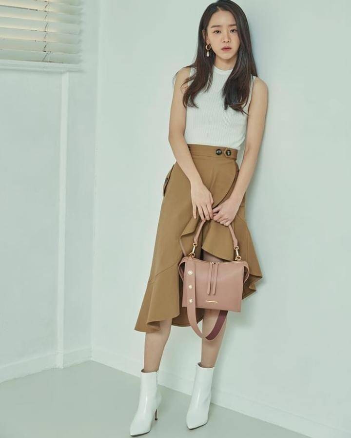 instagram.com/shinhyesun.lovers