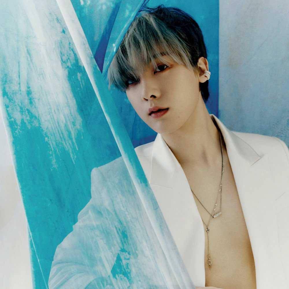 instagram.com/officialastro
