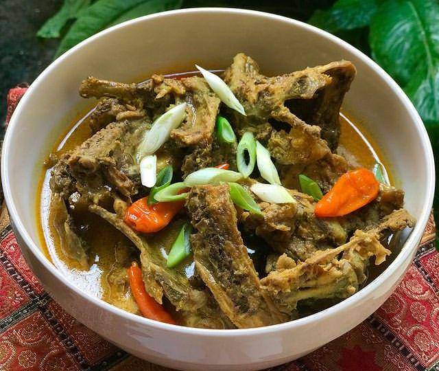 instagram.com/indriapriliyanti