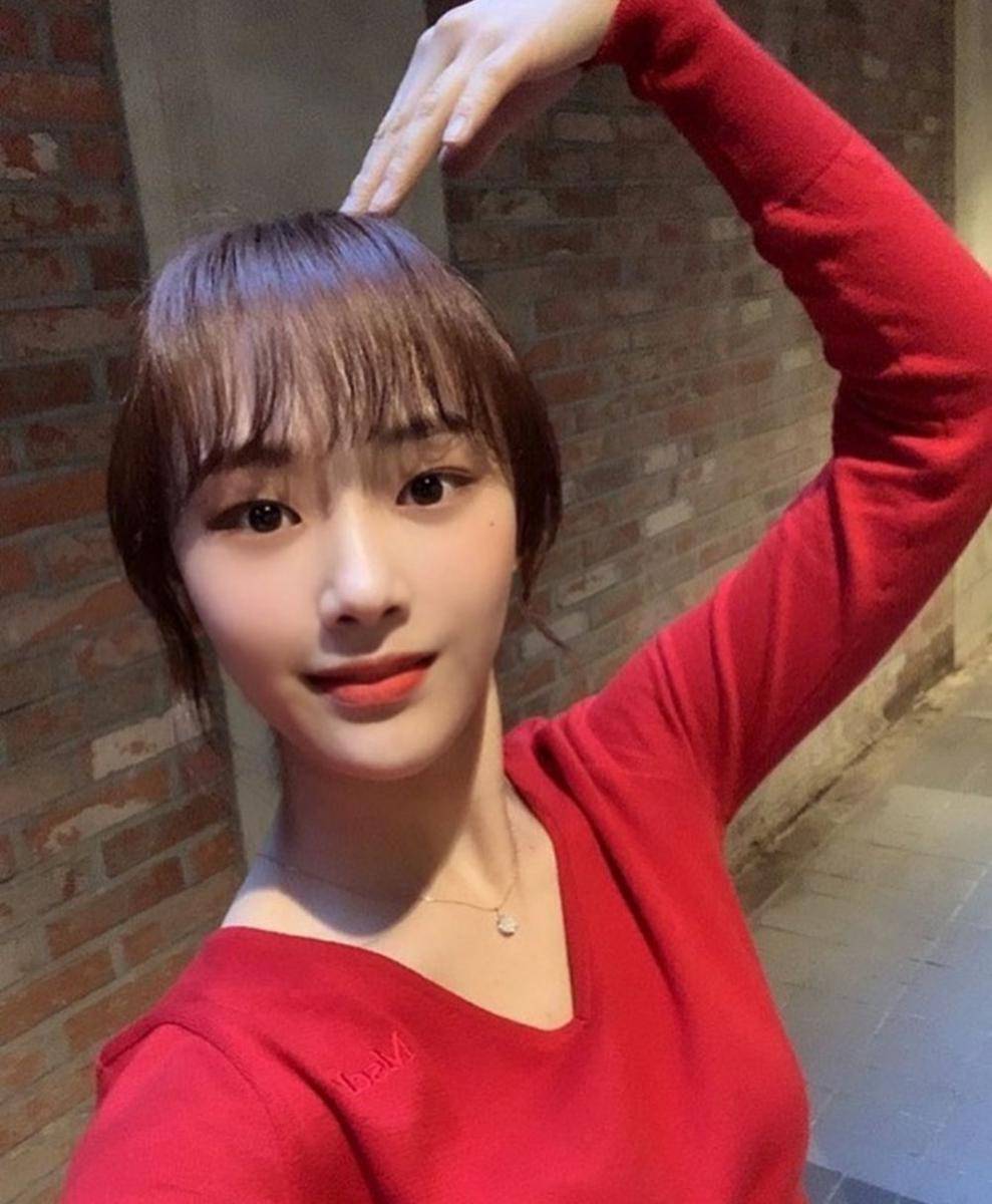 instagram.com/gwsn.official