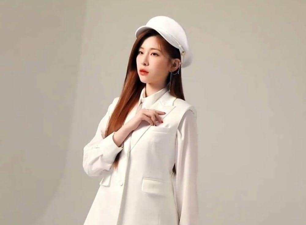 instagram.com/minju_gwsn