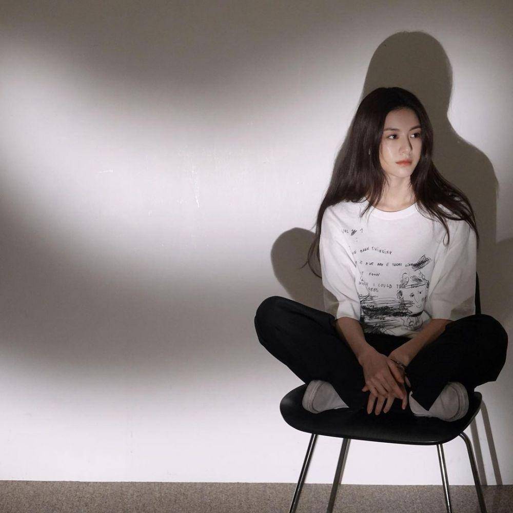 instagram.com/goyounjung