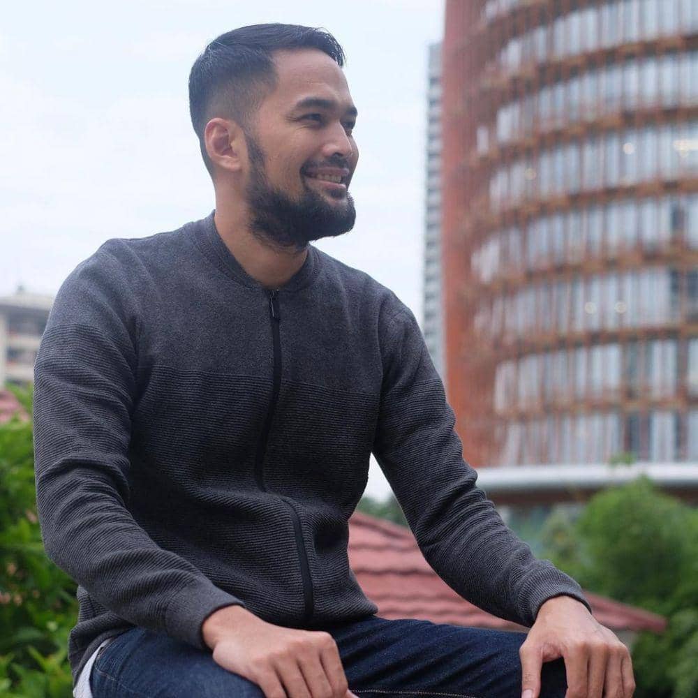 instagram.com/teukuwisnu