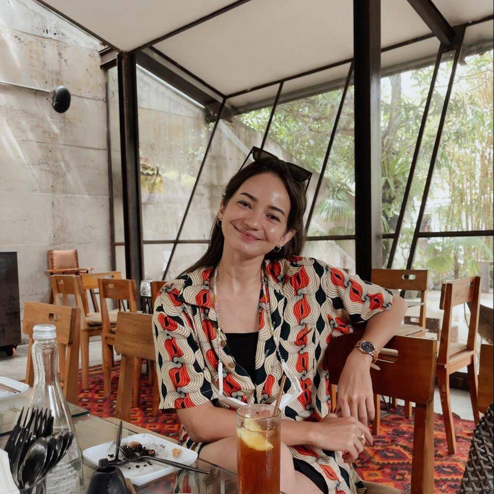 Enzy Storia (instagram.com/enzystoria)