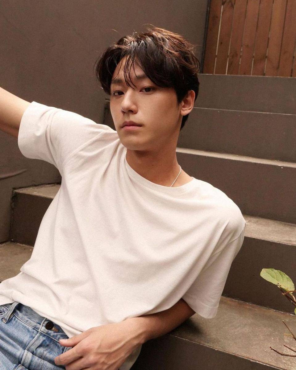 Instagram.com/ldh_leedohyun
