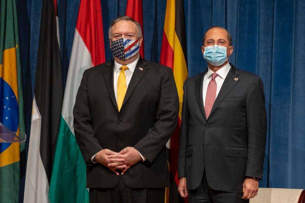 Mike Pompeo (kiri), menjabat sebagai Menlu AS pada pemerintahan Trump. (twitter.com/Secretary Pompeo)