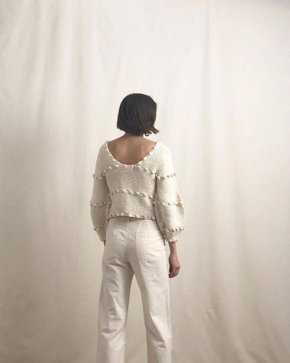 instagram.com/apieceapart