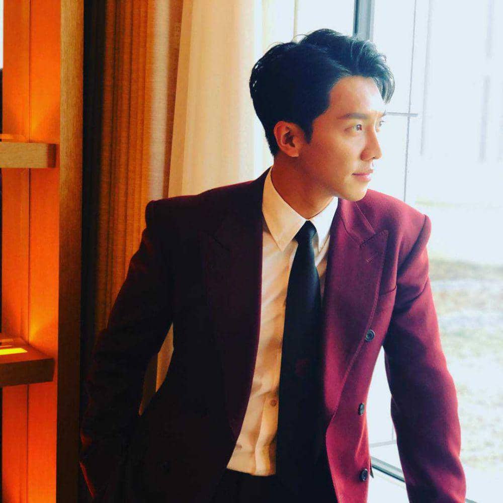 instagram.com/leeseunggi.official