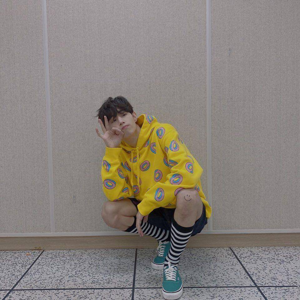 instagram.com/marktuan
